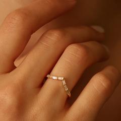 Nangi fine jewelry - white lab-grown diamond ring in gold