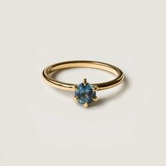 Nangi fine jewelry - blue ring in yellow gold