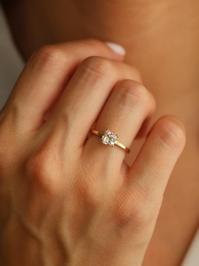 Nangi fine jewelry - pink ring in yellow gold