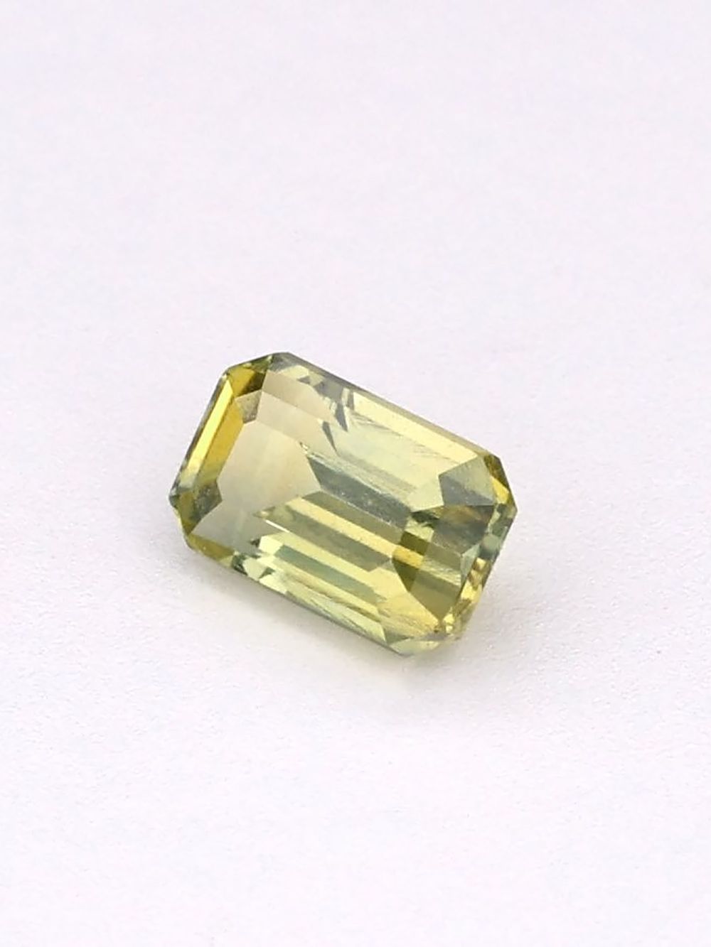 0.91 ct Pear Green, Emerald Cut Sapphire