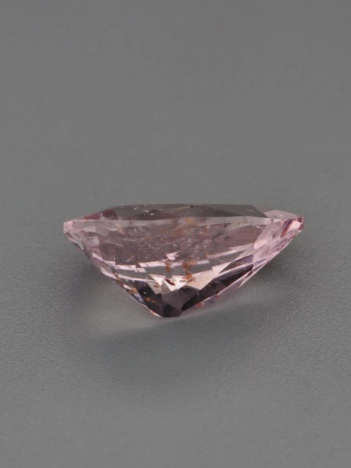 Nangi fine jewelry - pink gemstone in gold