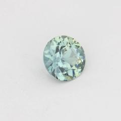 Nangi fine jewelry - green gemstone in gold