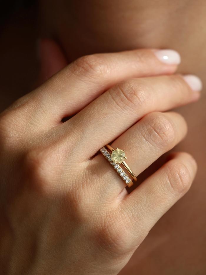 Nangi fine jewelry - yellow ring in yellow gold