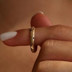 Nangi fine jewelry - black sapphire ring in gold