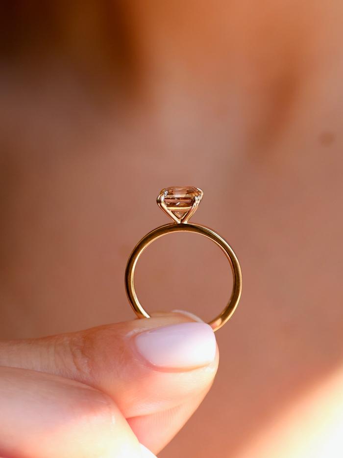 Nangi fine jewelry - ring in yellow gold