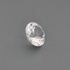 Nangi fine jewelry - white gemstone in gold