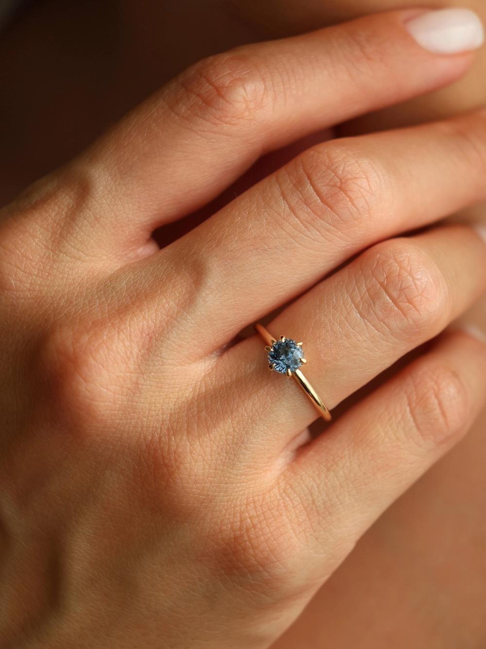 Storm Peacock Round Sapphire Ring