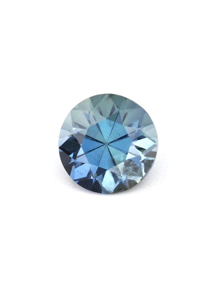 Nangi fine jewelry - blue gemstone in gold