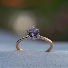 Nangi fine jewelry - pink sapphire ring in yellow gold