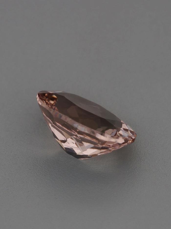 Nangi fine jewelry - pink tourmaline gemstone in gold