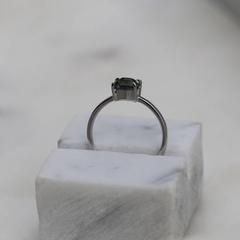 Nangi fine jewelry - teal ring in white gold