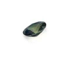 Nangi fine jewelry - green gemstone in gold