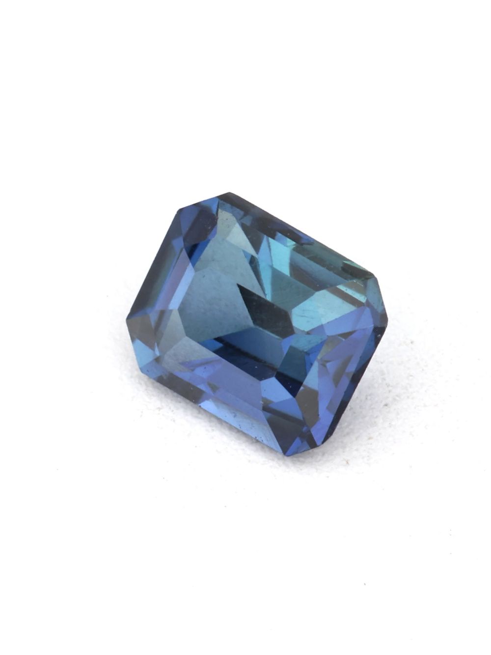 Royal Midnight Sapphire — 0.28 ct Asscher Cut