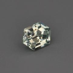 Nangi fine jewelry - blue gemstone in gold