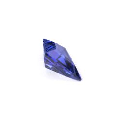 Nangi fine jewelry - blue gemstone in gold