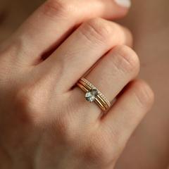 Nangi fine jewelry - grey ring in yellow gold