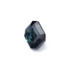 Nangi fine jewelry - green sapphire gemstone in gold