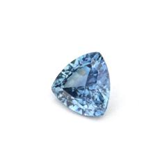 Nangi fine jewelry - blue gemstone in gold