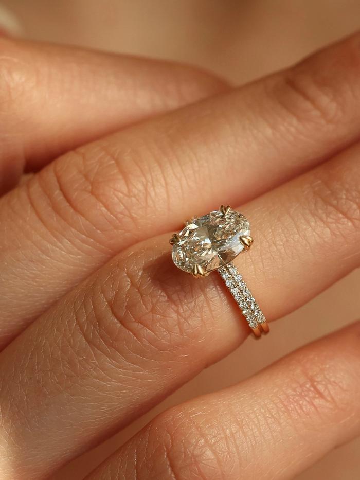 Nangi fine jewelry - ring in yellow gold