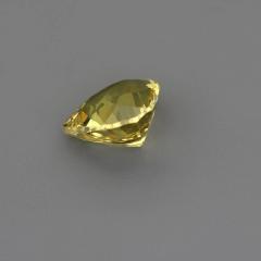 Nangi fine jewelry - yellow gemstone in gold