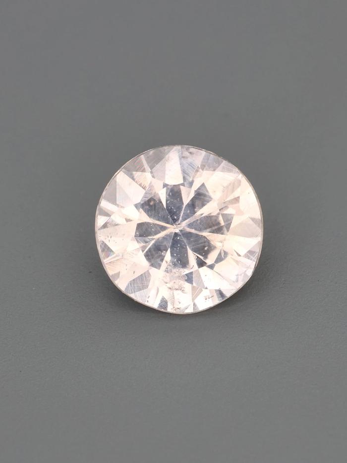 Nangi fine jewelry - champagne sapphire gemstone in gold