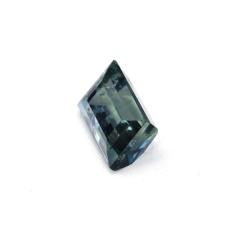 Nangi fine jewelry - blue gemstone in gold