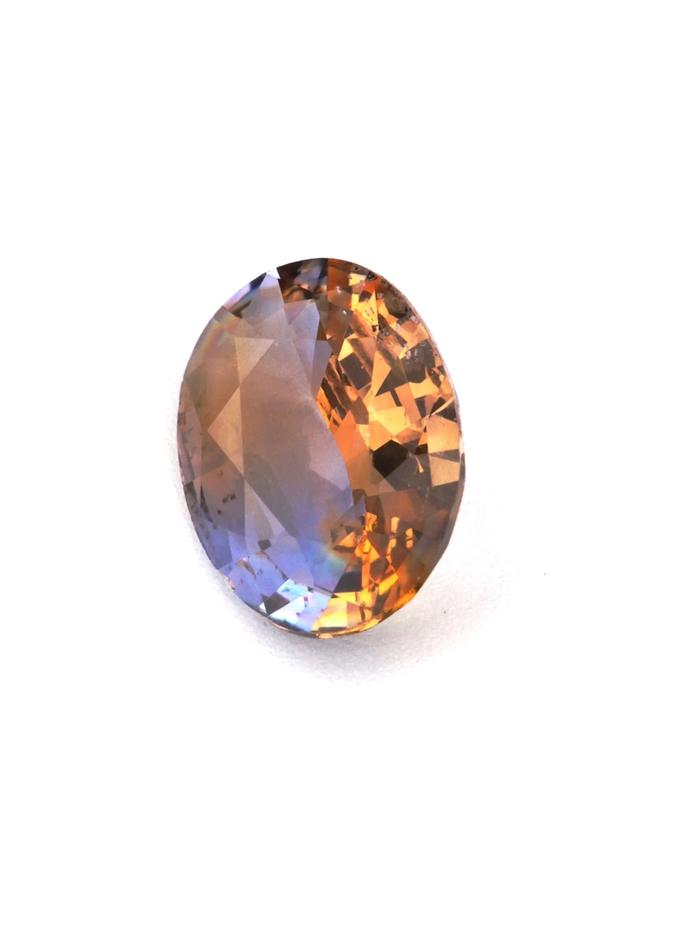 Nangi fine jewelry - purple gemstone in gold