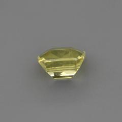 Nangi fine jewelry - yellow gemstone in gold