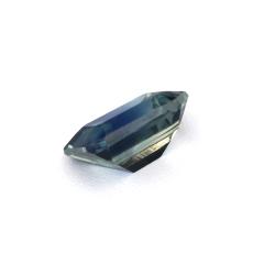 Nangi fine jewelry - teal / Peacock gemstone in gold