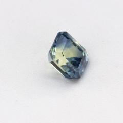 Nangi fine jewelry - teal / Peacock gemstone in gold