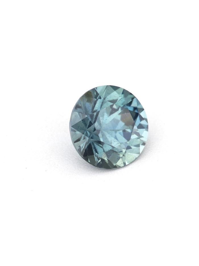 Nangi fine jewelry - blue gemstone in gold