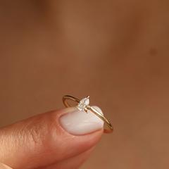 Nangi fine jewelry - white lab-grown diamond ring in gold