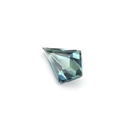 Nangi fine jewelry - green sapphire gemstone in gold