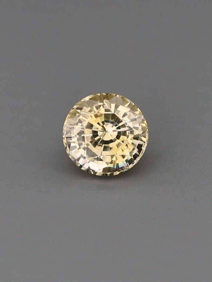 Nangi fine jewelry - yellow sapphire gemstone in gold