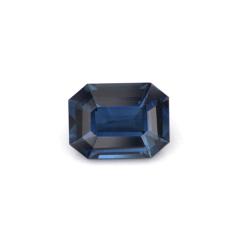 Nangi fine jewelry - blue sapphire gemstone in gold