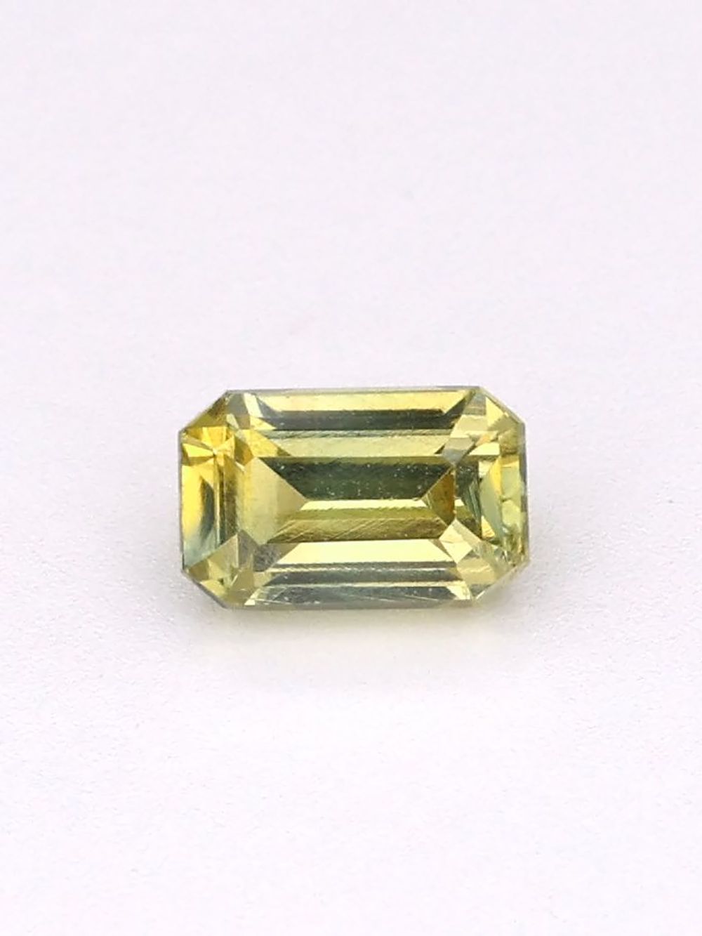 0.91 ct Pear Green, Emerald Cut Sapphire