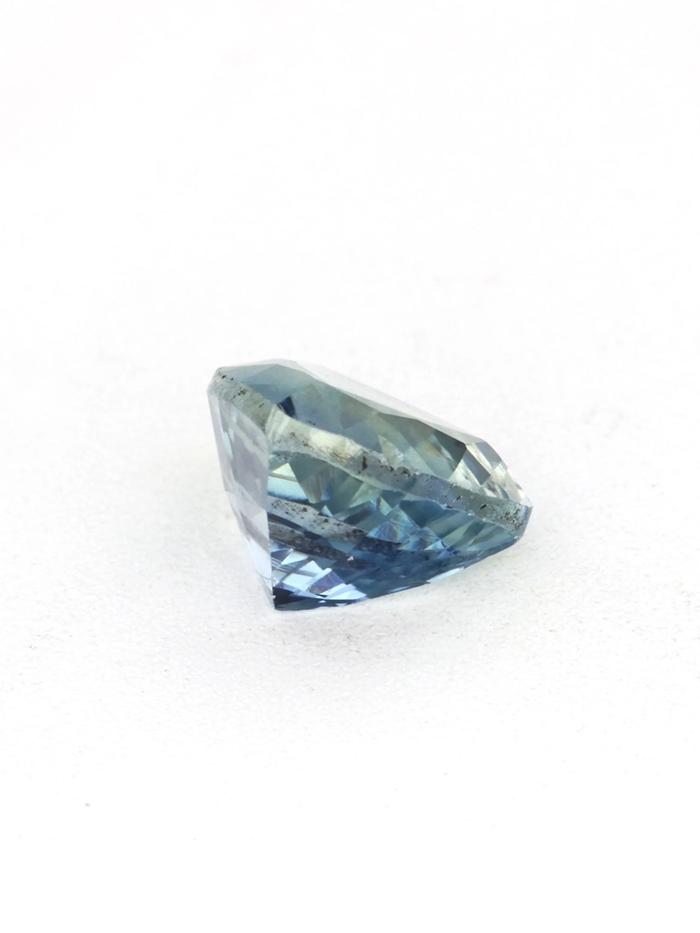 Nangi fine jewelry - blue gemstone in gold
