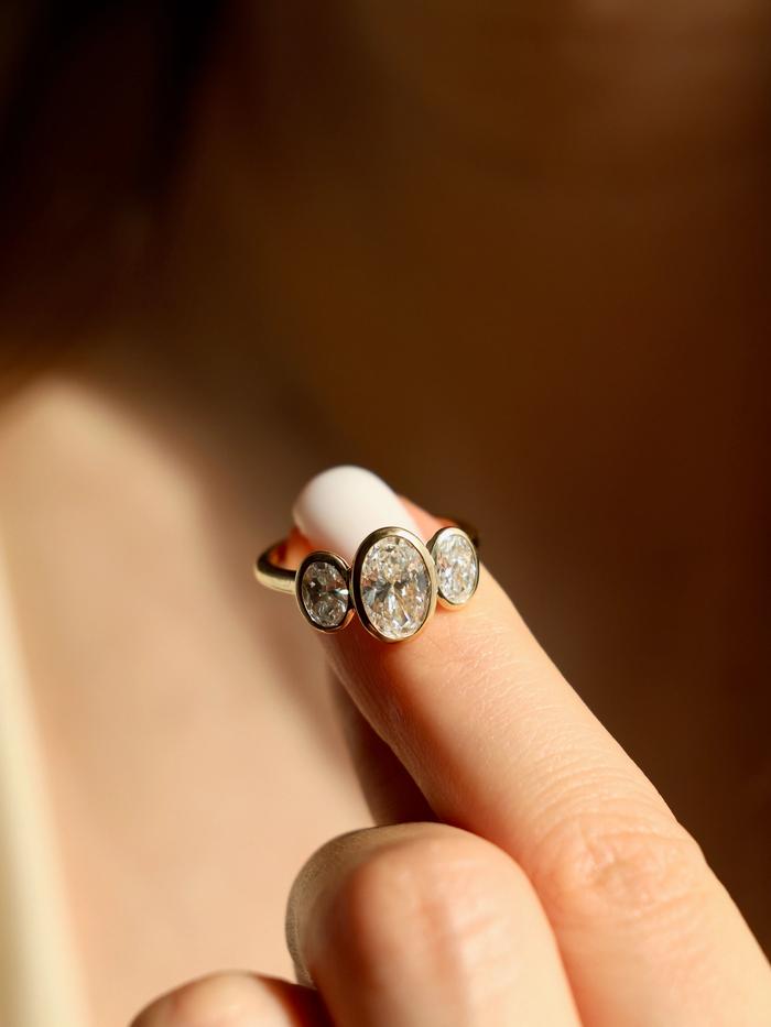 Nangi fine jewelry - ring in gold