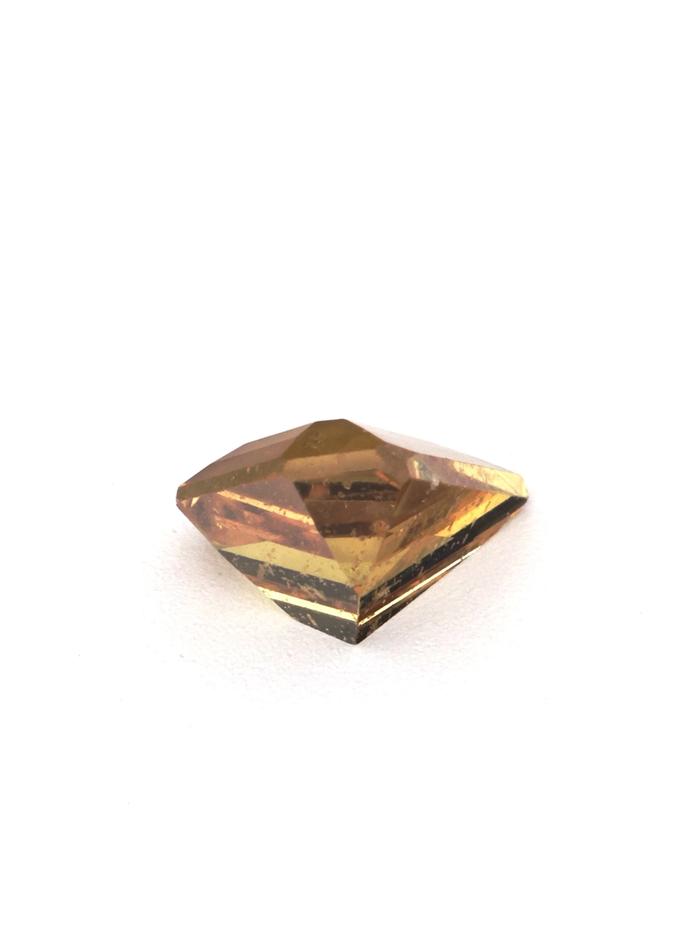 Nangi fine jewelry - champagne gemstone in gold