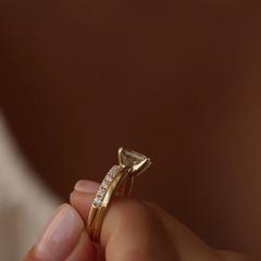 Nangi fine jewelry - white lab-grown diamond ring in gold