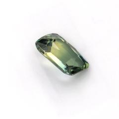 Nangi fine jewelry - green sapphire gemstone in gold