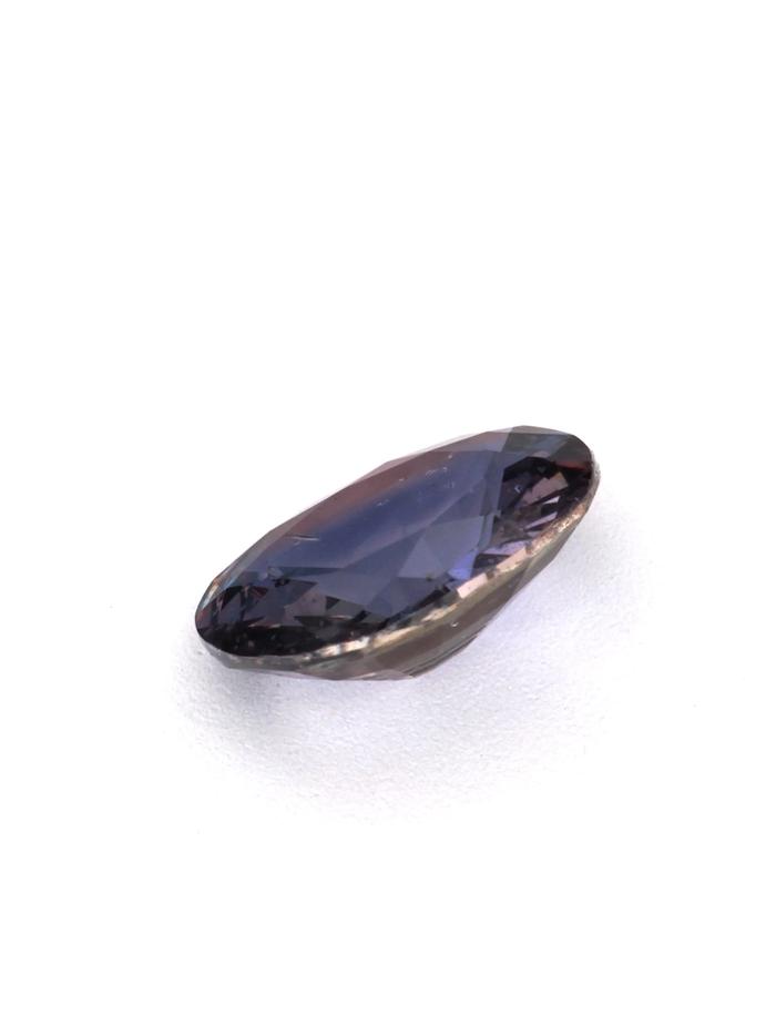 Nangi fine jewelry - purple gemstone in gold
