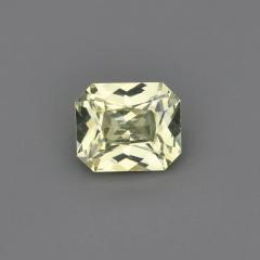 Nangi fine jewelry - yellow gemstone in gold