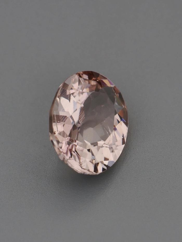 Nangi fine jewelry - pink tourmaline gemstone in gold