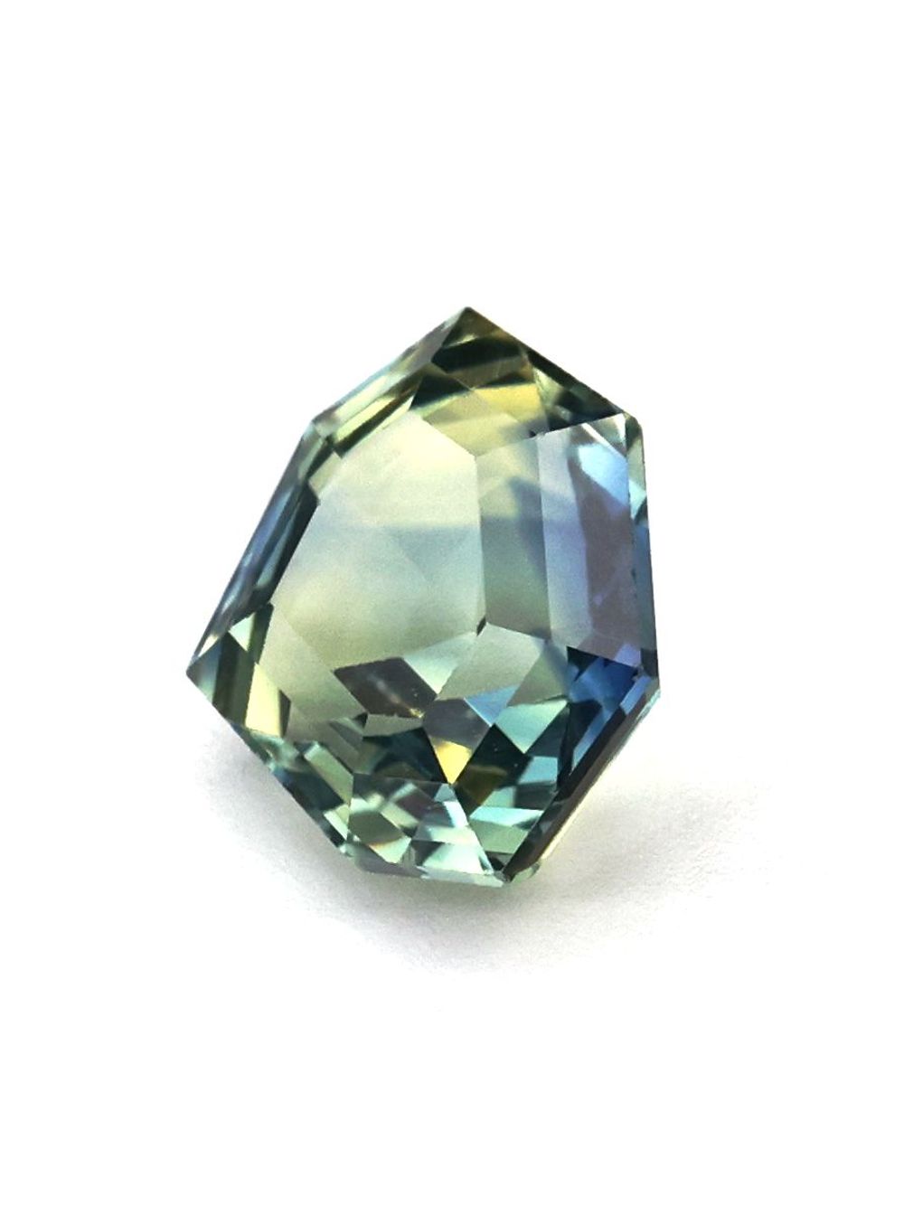 1.20 ct Bicolored, Shield Sapphire