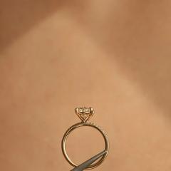 Nangi fine jewelry - ring in yellow gold