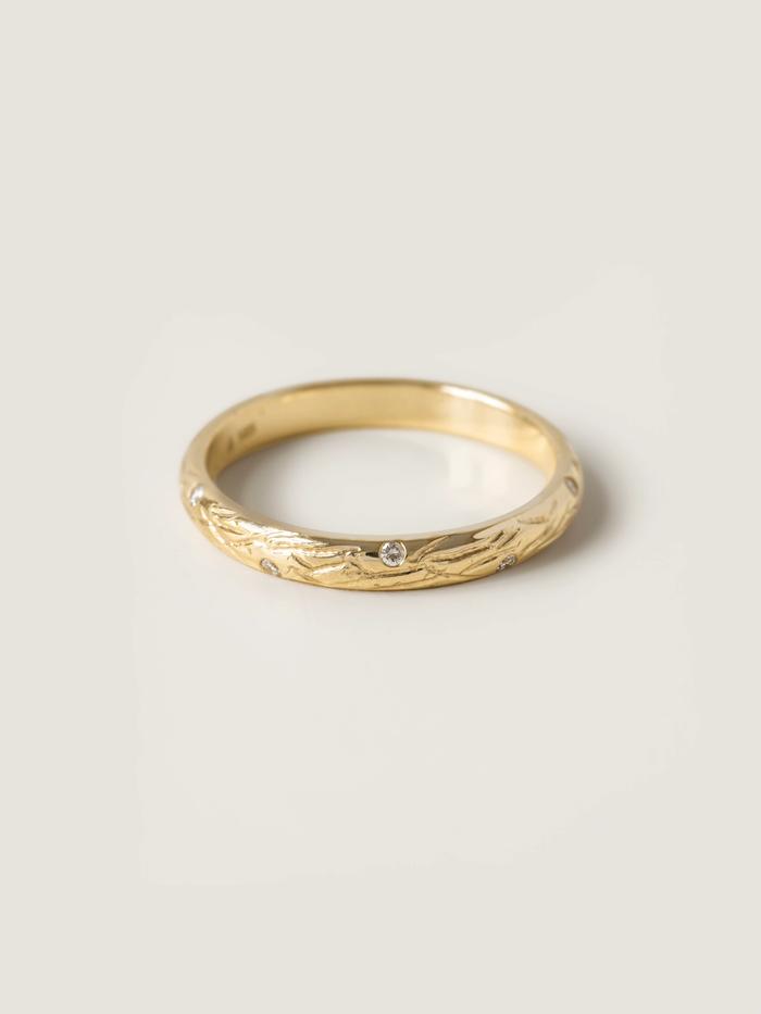 Nangi fine jewelry - lab-grown diamond ring in gold