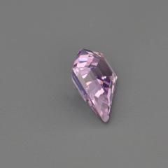 Nangi fine jewelry - pink gemstone in gold