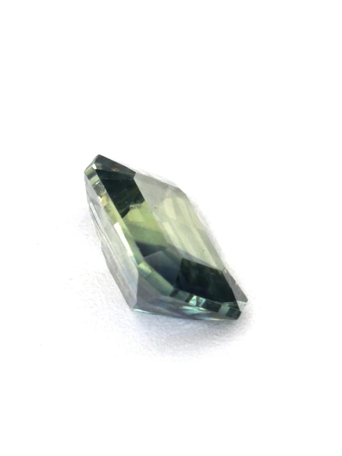 Nangi fine jewelry - teal / Peacock gemstone in gold