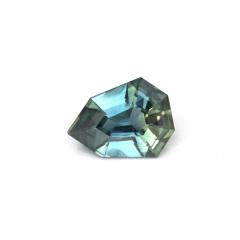 Nangi fine jewelry - blue sapphire gemstone in gold
